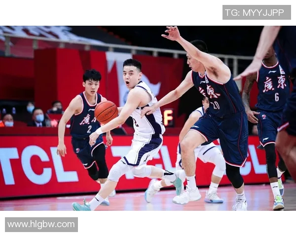 荷兰队迎战爱沙尼亚全力争胜期待精彩对决与球迷共享激情时刻